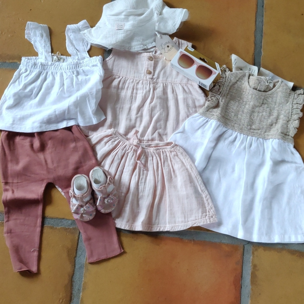 Girls 12 month gift bag
